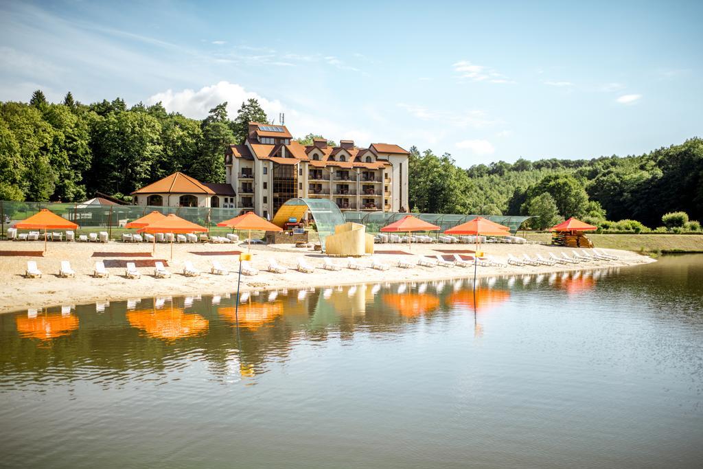 Buhta Vikingiv Hotel Vodniki Exterior photo